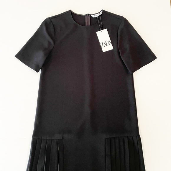 NWT Zara black pleated mini dress - Picture 5 of 10